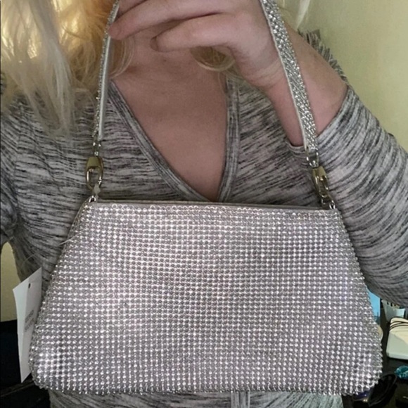 Rhinestone Detail Clutch Bag - Picture 4 of 7